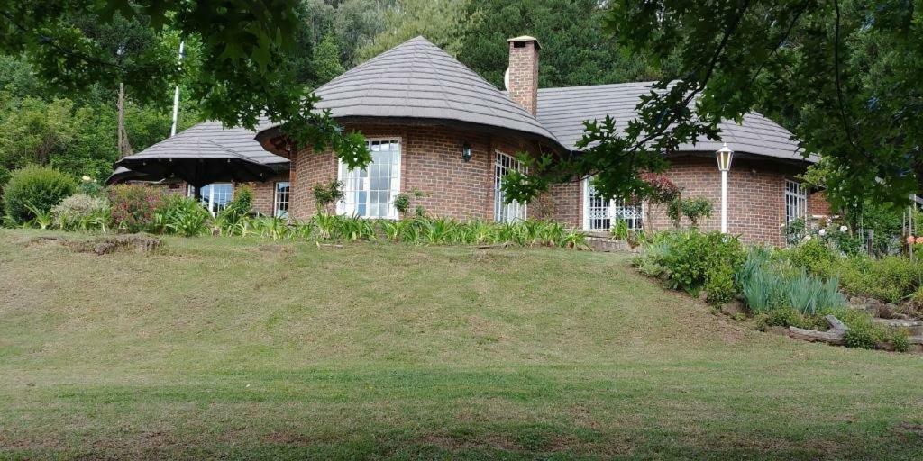 Pin Oak Cottage Underberg Luaran gambar